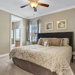Modern 5 Bedroom Oasis In Orlando6534