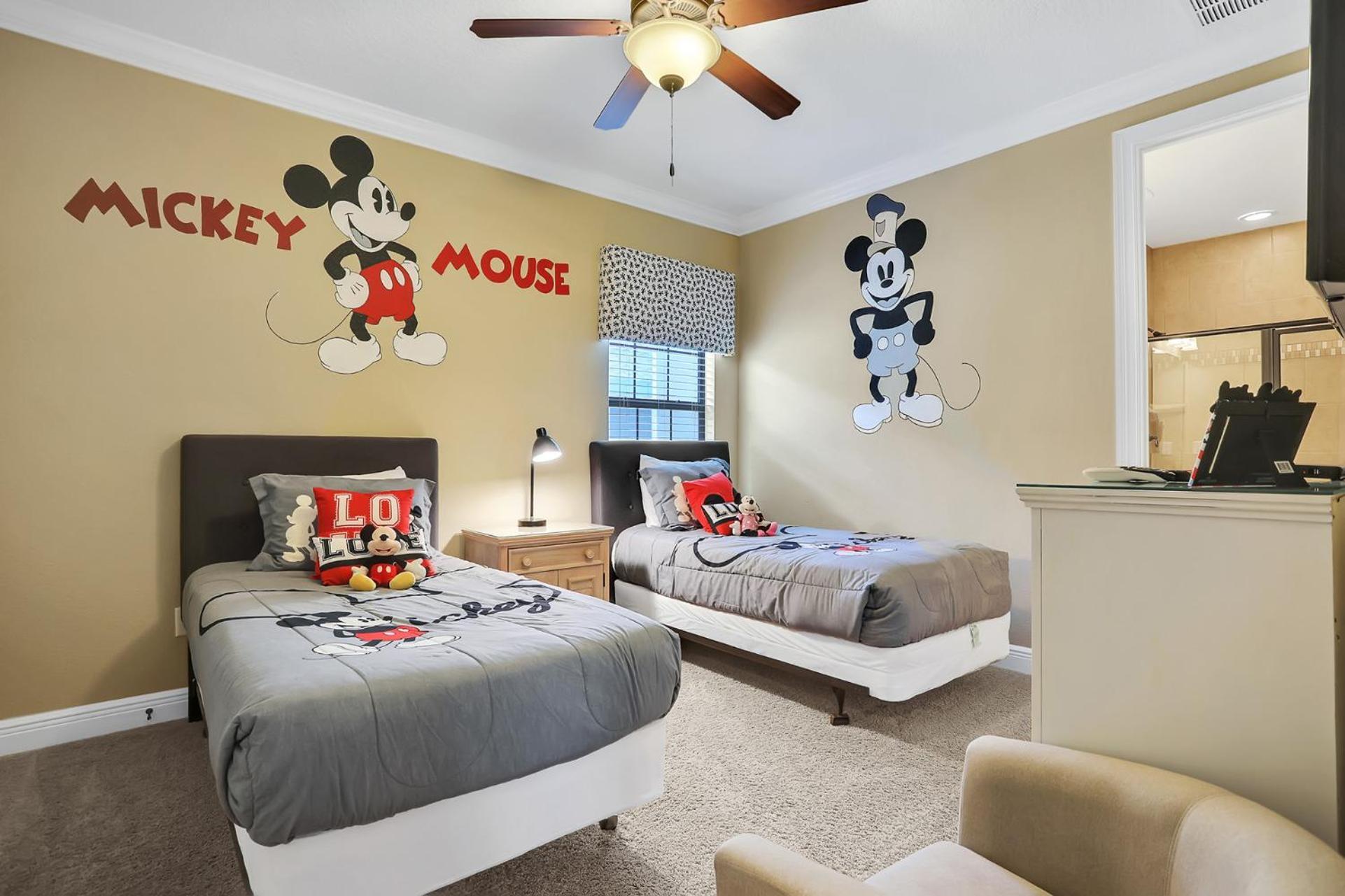 Modern 5 Bedroom Oasis In Orlando6534 Villa Kissimmee